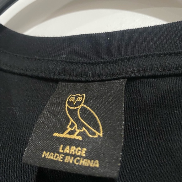 October’s Very Own OVO Long Sleeve T-shirt Men’s large Black Drake Graphic - Picture 3 of 4